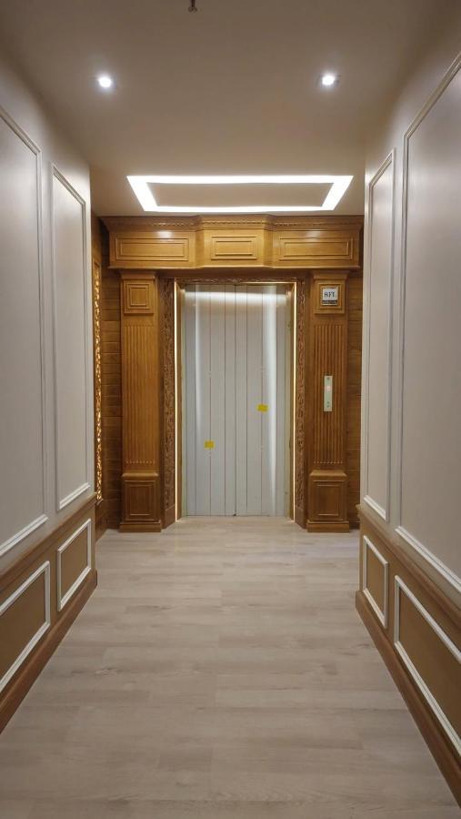 Hotel Grand Galaxy Rangoon Buitenkant foto