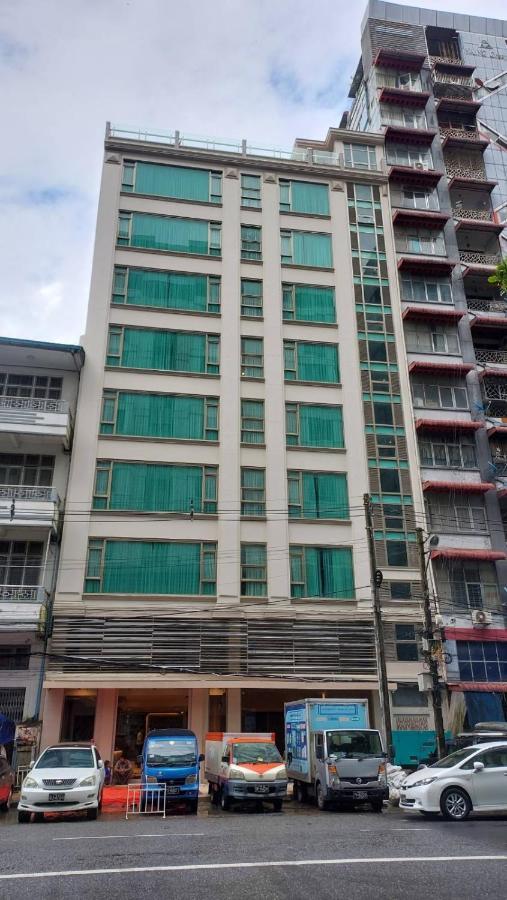 Hotel Grand Galaxy Rangoon Buitenkant foto
