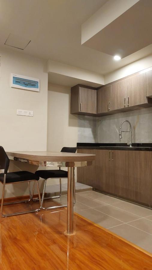 Hotel Grand Galaxy Rangoon Buitenkant foto