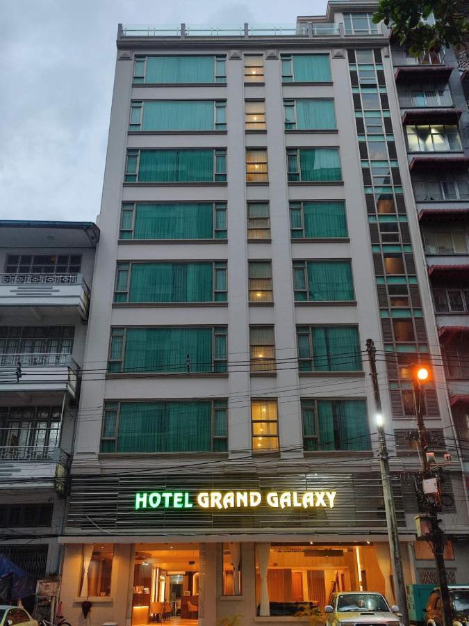 Hotel Grand Galaxy Rangoon Buitenkant foto